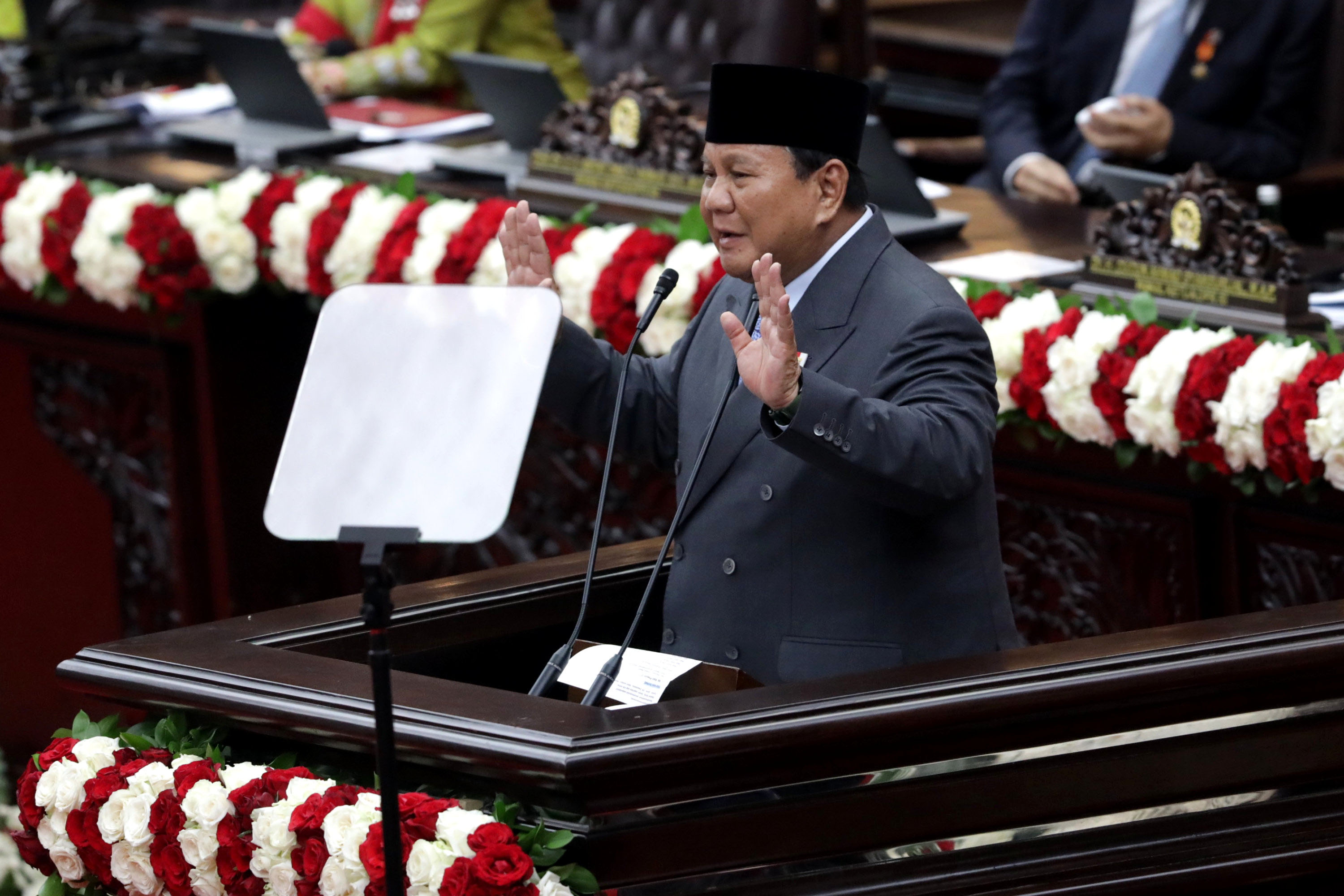 Menunggu Gebrakan Prabowo Benahi BUMN, termasuk Hapus Tantiem, Pakar: Jangan Cuma Lip Service