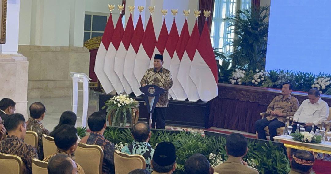 Presiden-Prabowo-Subianto-menyampaikan-arahan.jpg