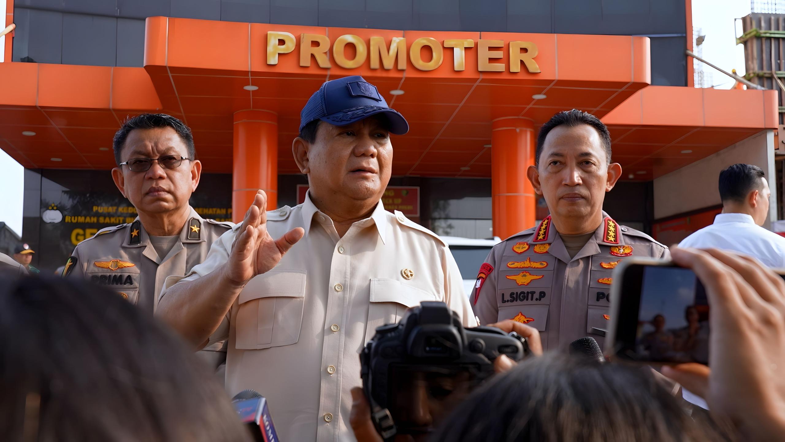 Presiden-Prabowo-Subianto-saat-menjenguk-sejumlah-korban-aksi-demonstrasi.jpg