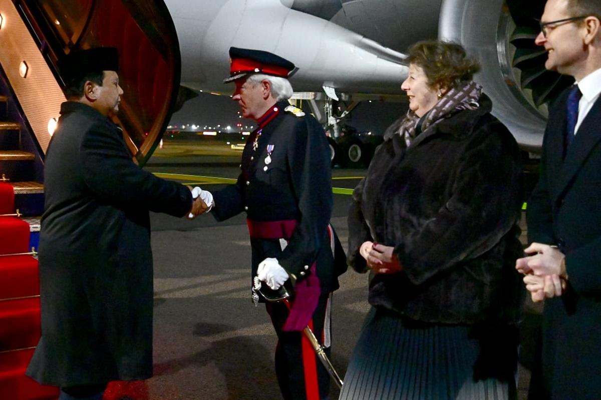 Presiden-Prabowo-Subianto-tiba-di-London.jpg