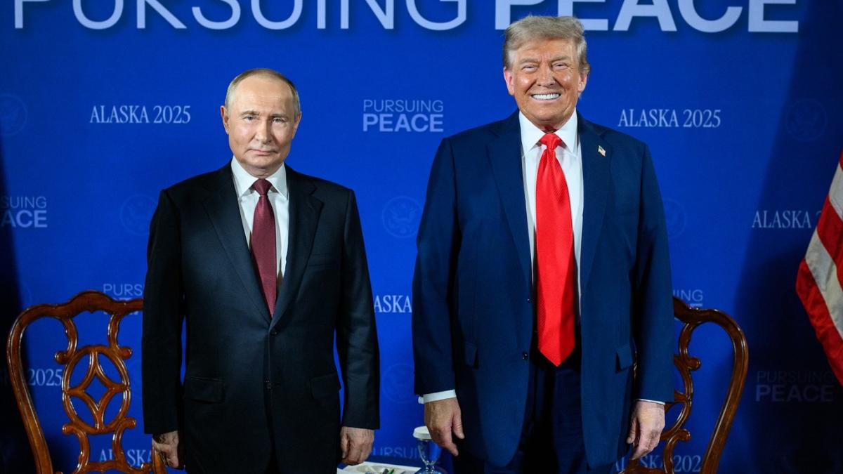 Presiden-Rusia-Vladimir-Putin-Presiden-Amerika-Serikat-Donald-Trump-5566.jpg
