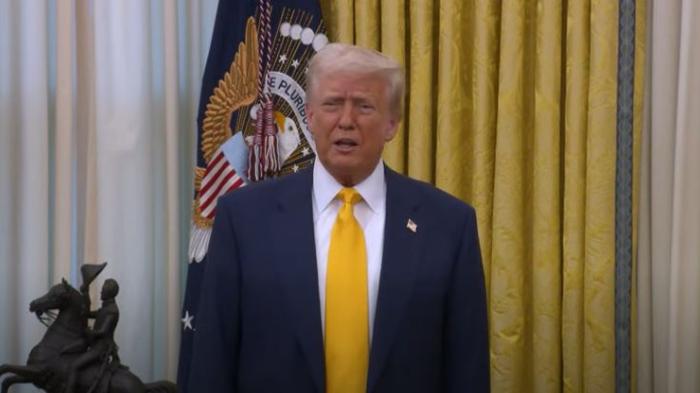 Presiden-Trump-Berpartisipasi-dalam-Pelantikan-Menteri-Perdagangan-Howard-Lutnick.jpg