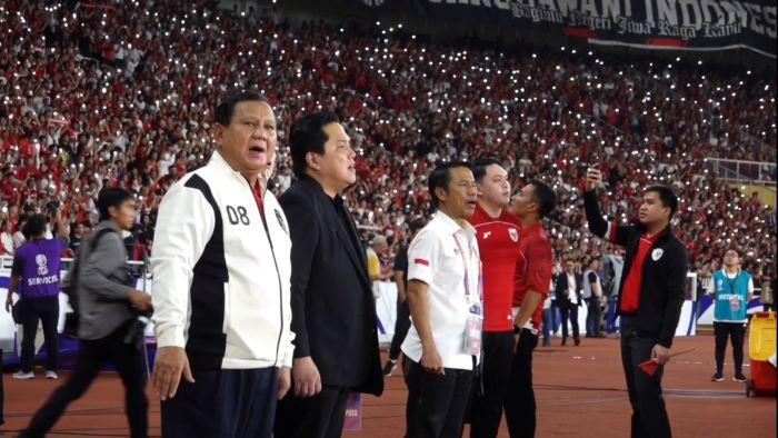 Presiden-ikut-merayakan-kemenangan-Timnas-dengan-menyanyikan-Tanah-Airku.jpg