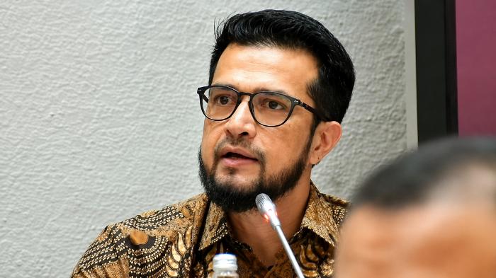 Profil-Primus-Yustisio-DPR-PAN.jpg