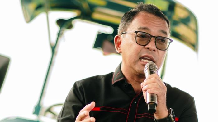 BGN Sibuk Pengadaan 21 Ribu Motor Listrik, Komisi IX Prihatin PHK hingga Gaji Honorer: Ironi Bangsa