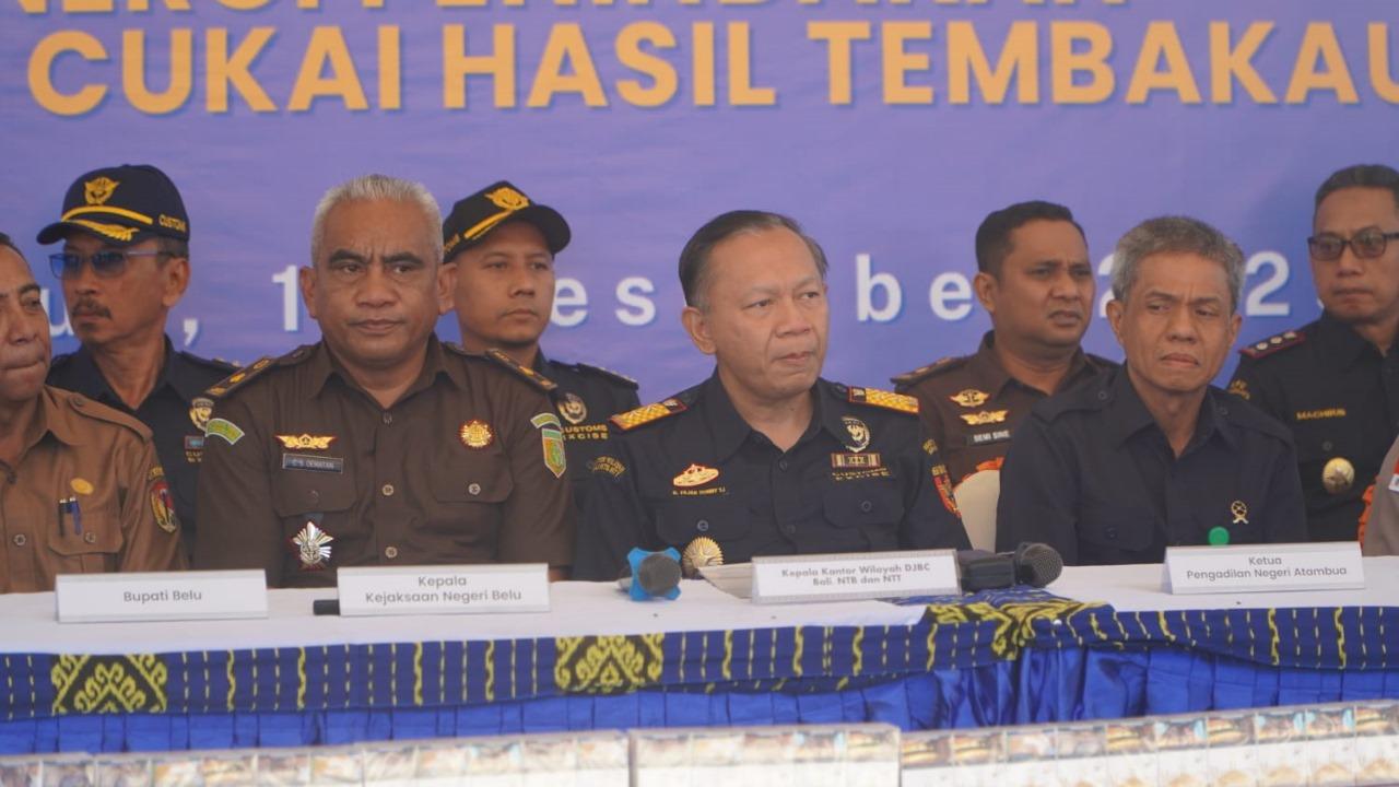 Bea Cukai Amankan 11 Juta Rokok Ilegal dari China Senilai Rp 12 Miliar di Kefamenanu Tengah NTT