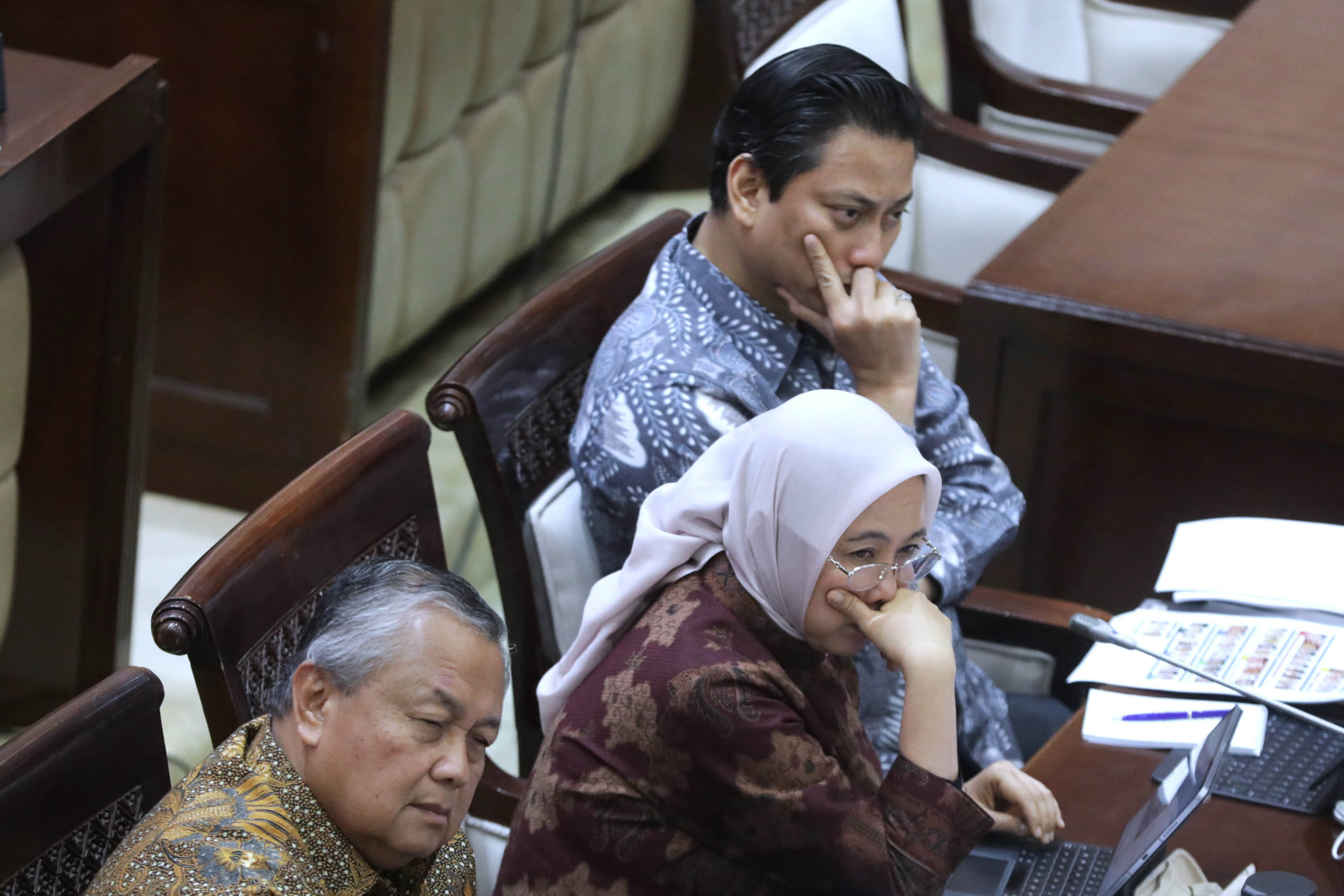 Rupiah dan IHSG Anjlok, DPR: Bank Indonesia Sudah Kehilangan Trust