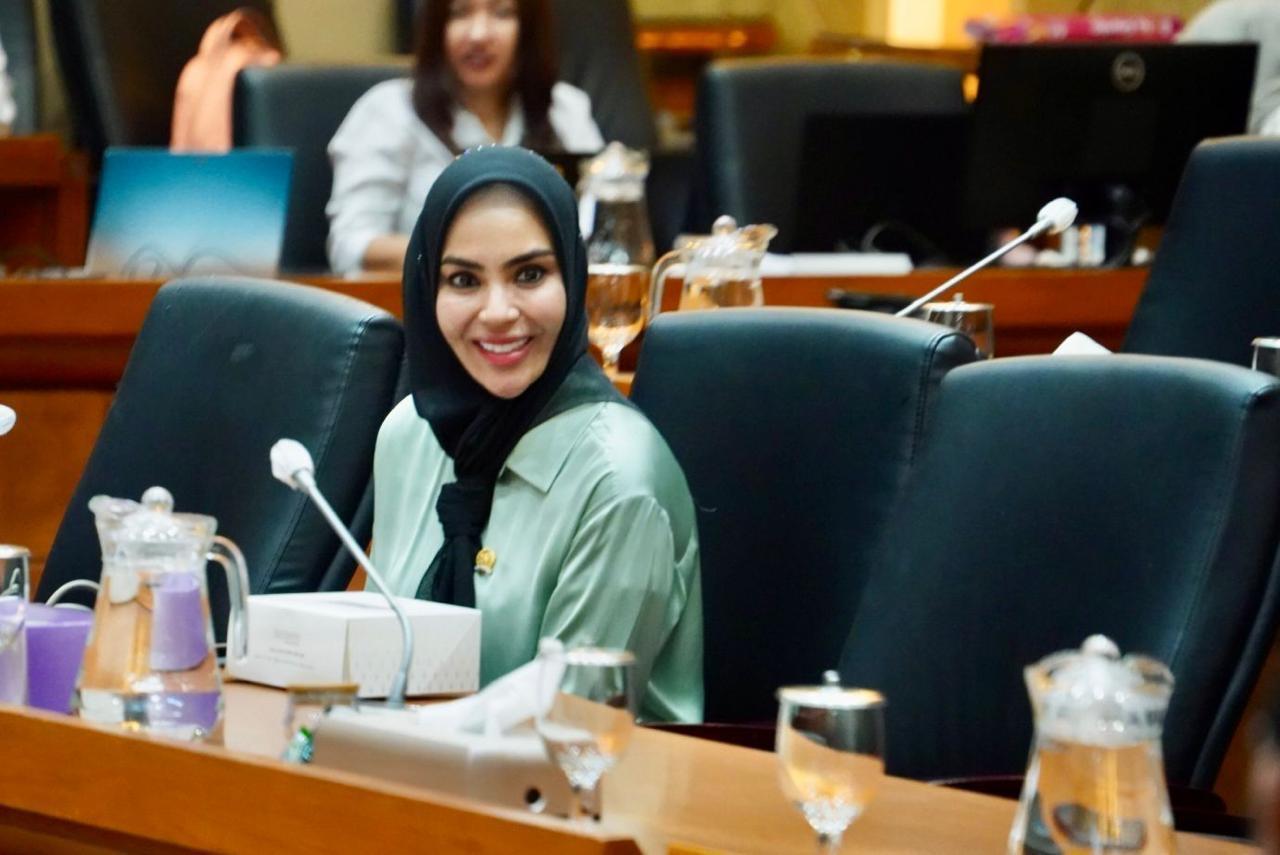 Jelang Lebaran, Komisi IX DPR Soroti Pengawasan Makanan Kedaluwarsa di Pasaran