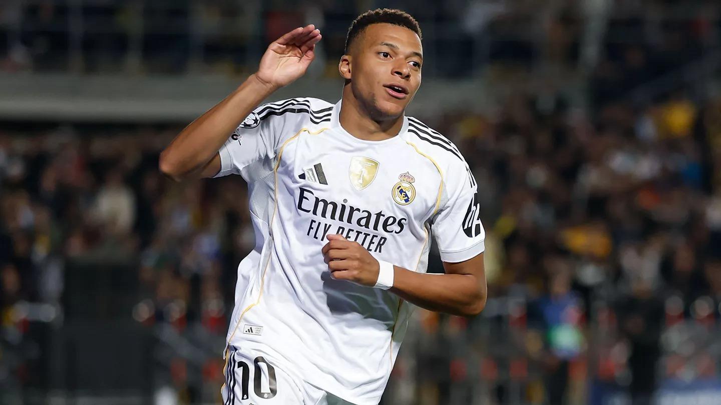 Real-Madrid-Kylian-Mbappe-110.jpg