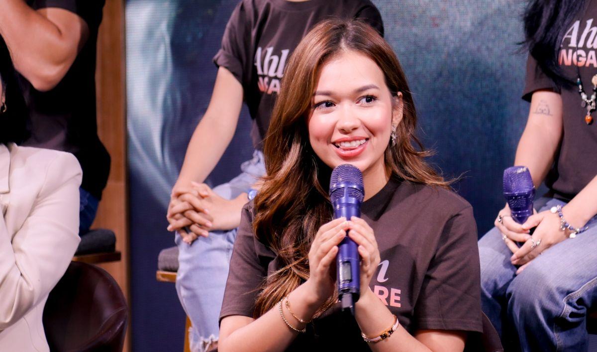 Rebecca Klopper Nyaman Berhijab Saat Syuting untuk Film 'Ahlan Singapore'
