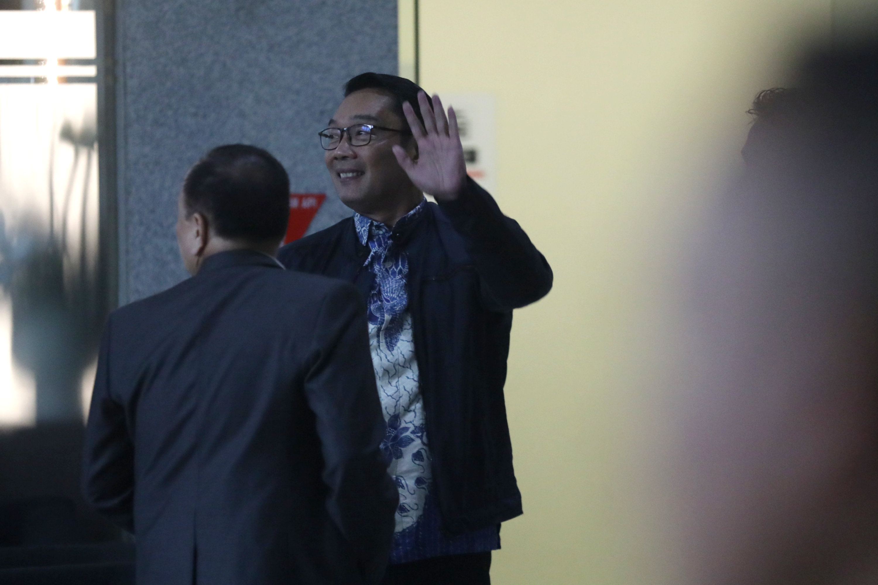 Ridwan-Kamil-Diperiksa-KPK_20251202_181652.jpg