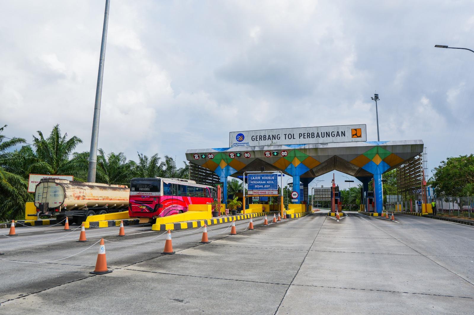 Arus Kendaraan di Ruas Tol Regional Jasa Marga Naik Mendekati Natal