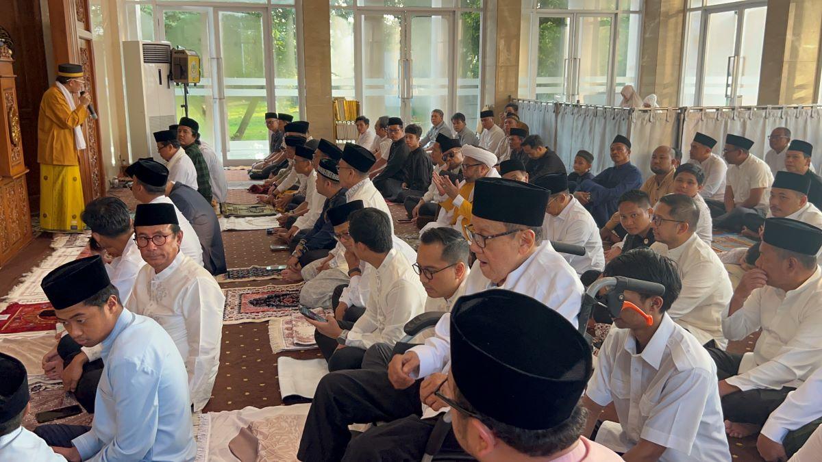 SALAT-iduladha-di-DPP-Golkar-2026.jpg