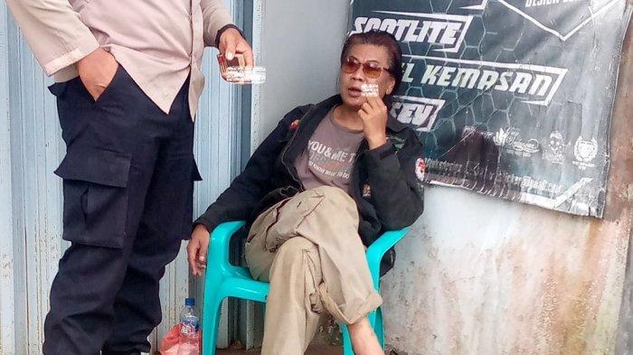 SANTAI-MEROKOK.jpg