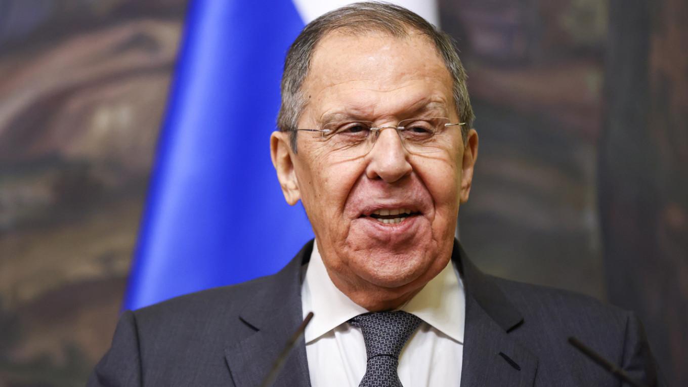 SERGEY-LAVROV-240239U512.jpg
