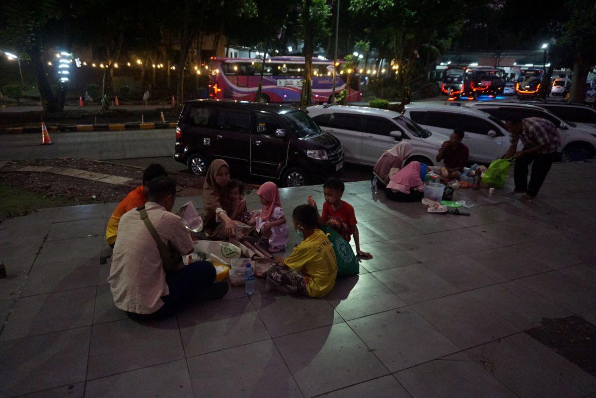 Jadwal Buka Puasa atau Azan Magrib Kota Padang Hari Ini, Jumat 20 Maret 2026