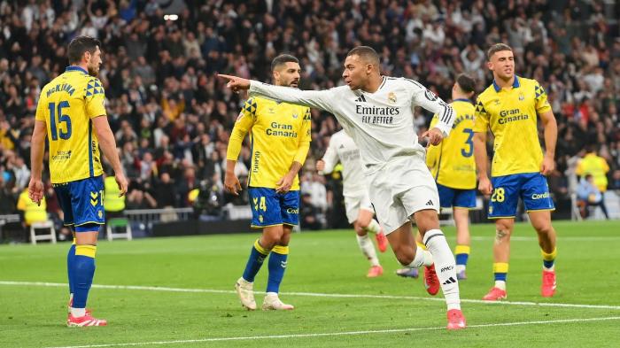 Selebrasi-Kylian-Mbappe-usai-cetak-gol-dalam-laga-Real-Madrid.jpg