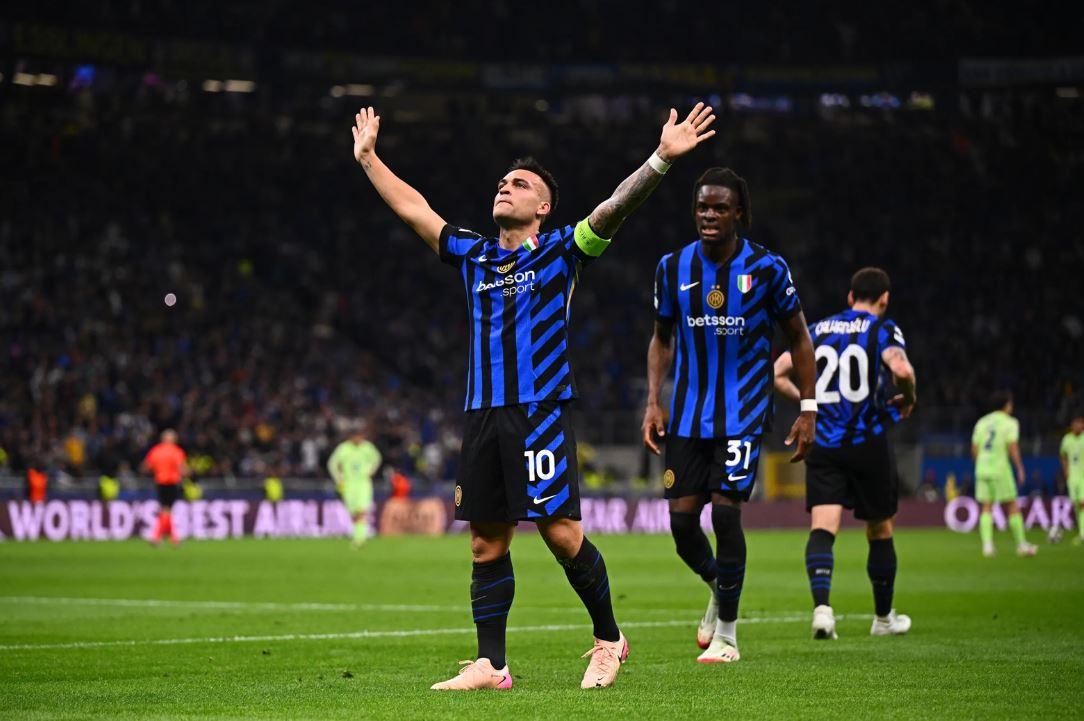 Selebrasi-Lautaro-Martinez-vs-Barca.jpg