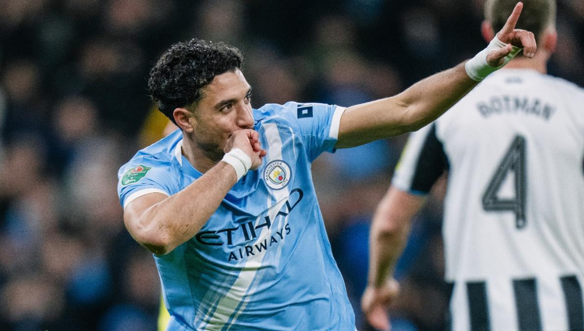 Selebrasi-penyerang-Manchester-City-Omar-Marmoush-saat-melawan-Newcastle-United.jpg