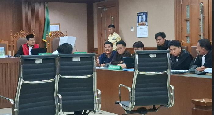 Sidang-Kasus-Penghasutan-Demo-Agustus-Delpedro_Jan.jpg