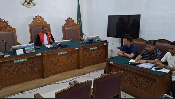 Sidang-Putusan-Kasus-Andrie-Yunus_4.jpg