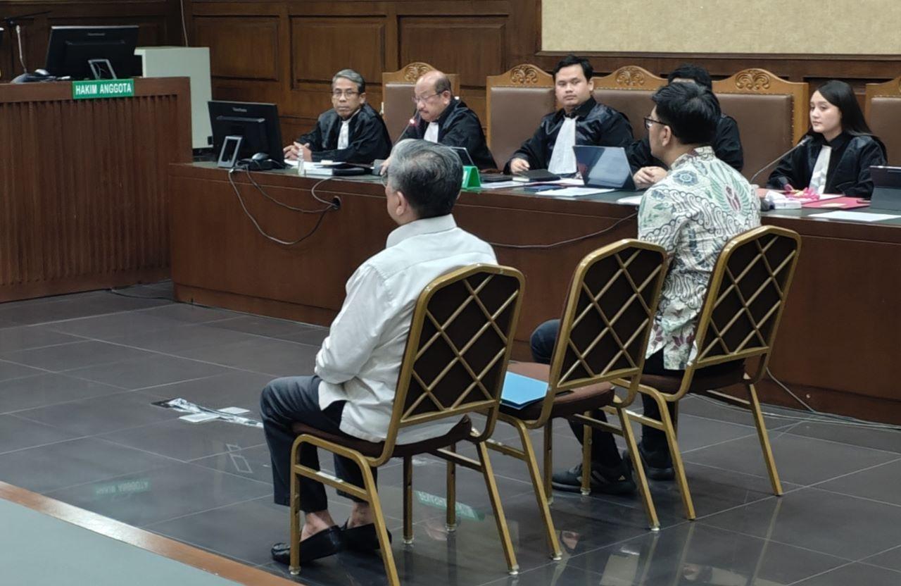 Amplop Ajaib dan Mobil Idaman: Modus Suap Hutan Bos PT PML Terungkap di Sidang