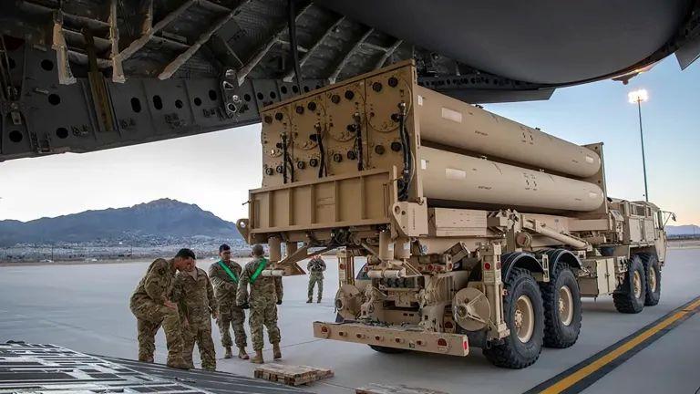 Sistem-Pertahanan-Rudal-THAAD-Amerika.jpg