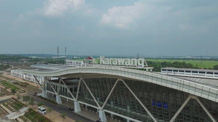 Stasiun-Whoosh-Karawang.jpg