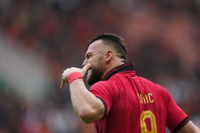 Striker-Persija-Marko-Simic-berselebrasi-usai-mencetak-gol-ke-gawang-Persik.jpg