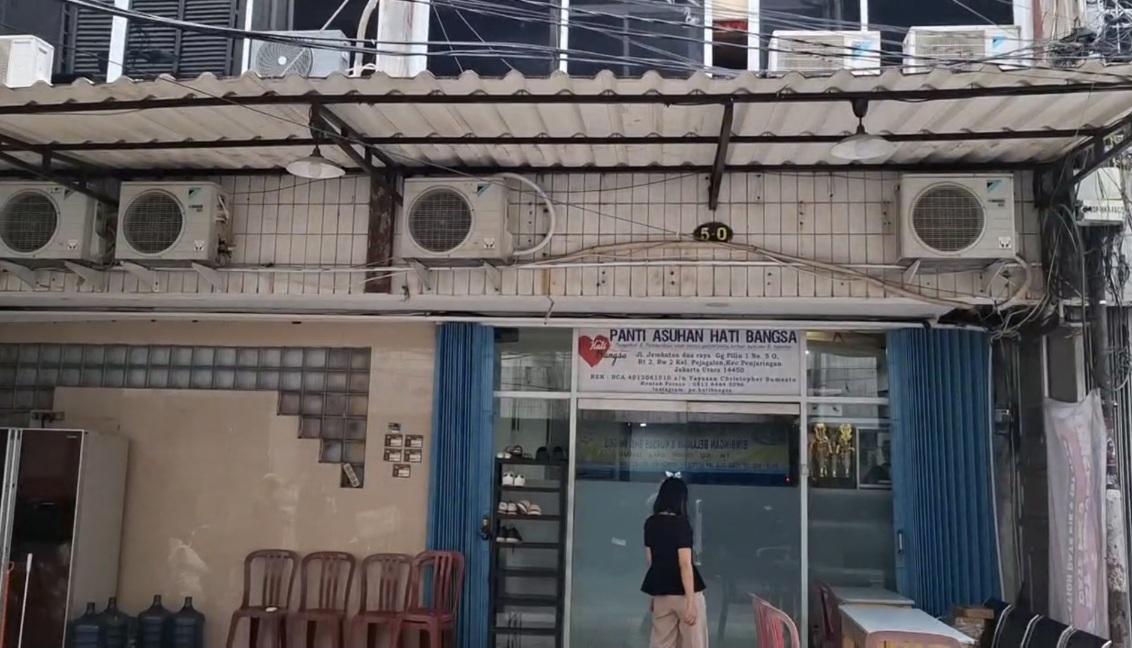 Suasana-Panti-Asuhan-Hati-Bangsa-Kalijodo-Jakarta-pemain-sirkus.jpg