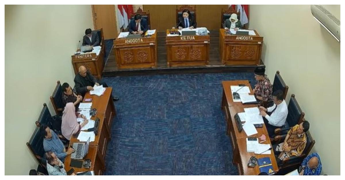 Suasana-saat-Sidang-Sengketa-Ijazah-Jokowi.jpg