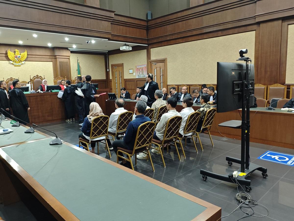 Kasus Pemerasan TKA, Eks Dirjen Binapenta Kemnaker Suhartono Dkk Didakwa Perkaya Diri Rp 135 Miliar