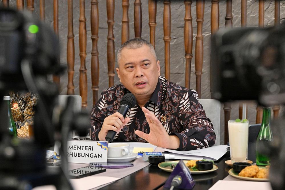 TEGUR-PELINDO-Menteri-Perhubungan-Menhub-Dudy-Purwagandhi.jpg