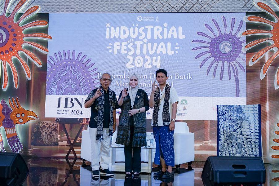 Artisan Batik Asal Pekalongan Gunakan Teknologi untuk Kembangkan Motif