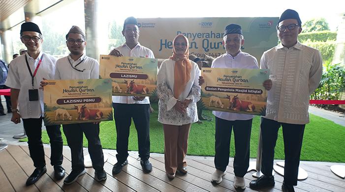 Sambut Iduladha, TelkomGroup Salurkan 910 Ekor Hewan Kurban untuk Masyarakat di Berbagai Daerah