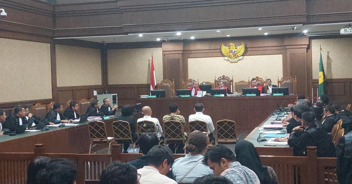 Terdakwa-Marcella-Santoso-dan-kawan-kawan.jpg