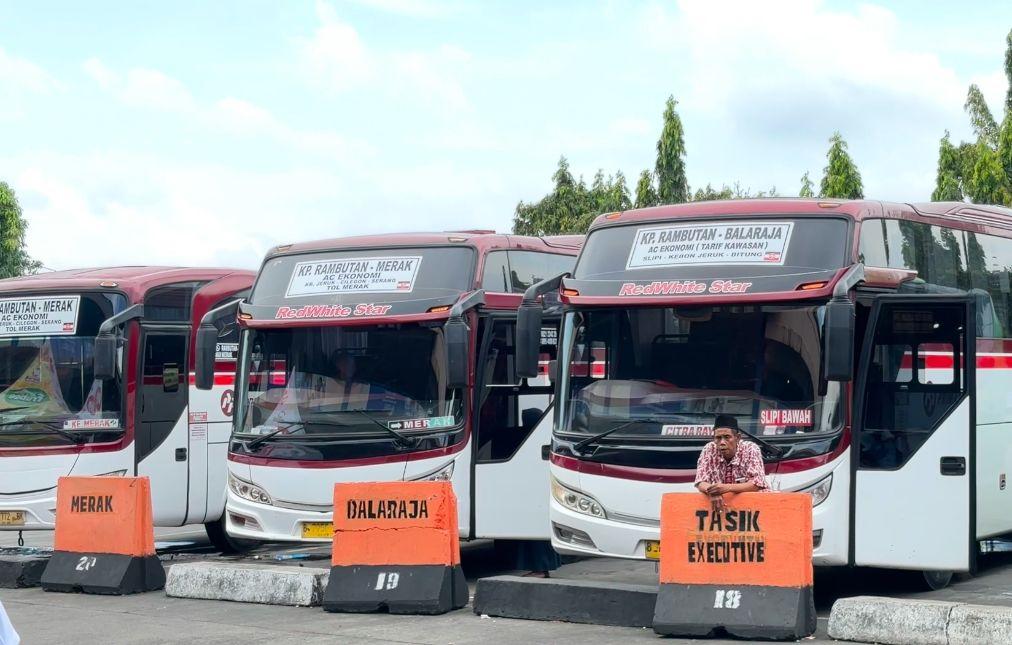 Survei: 91,2 Persen Masyarakat Puas Kebijakan One Way dan Contraflow Saat Mudik Lebaran 2025