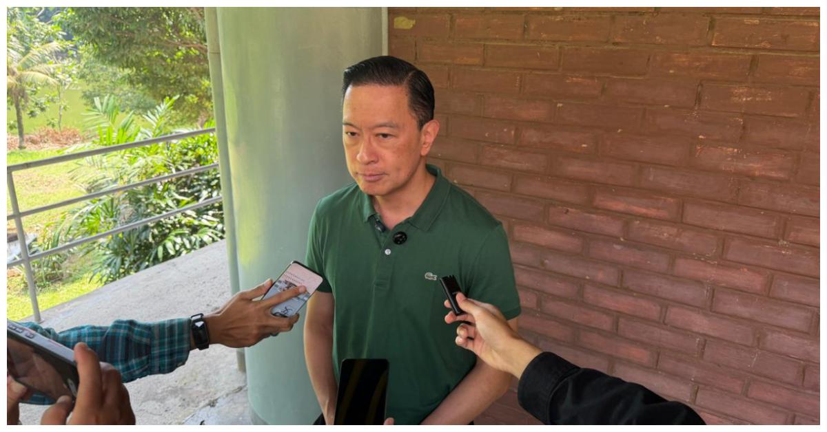 Tom Lembong Sebut Kriminalisasi Pelaku Usaha Sebabkan Investor Takut dan Rupiah Jeblok
