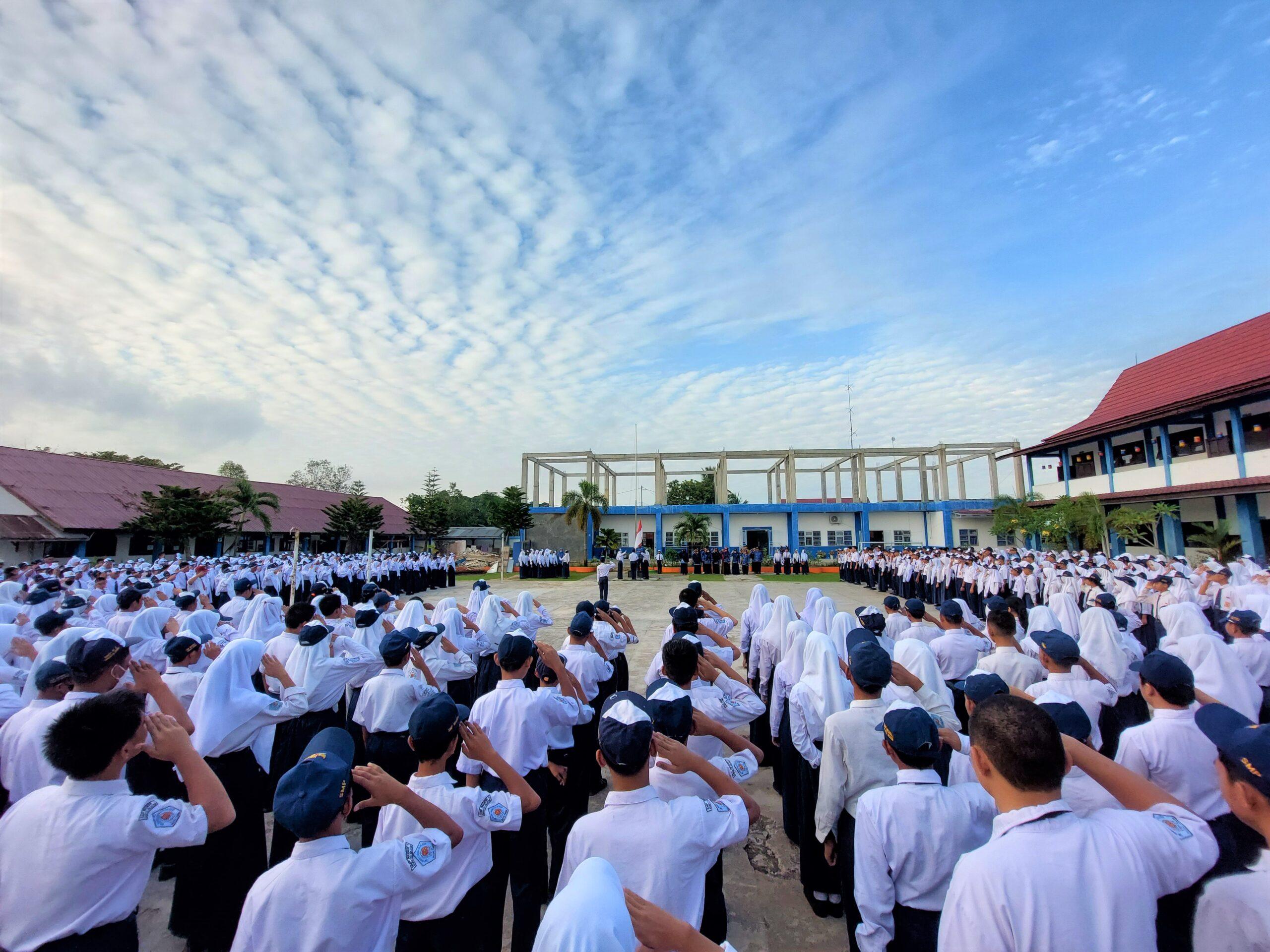 10 Contoh Teks Amanat Pembina Upacara Awal Masuk Semester 2 dengan Pesan Motivasi