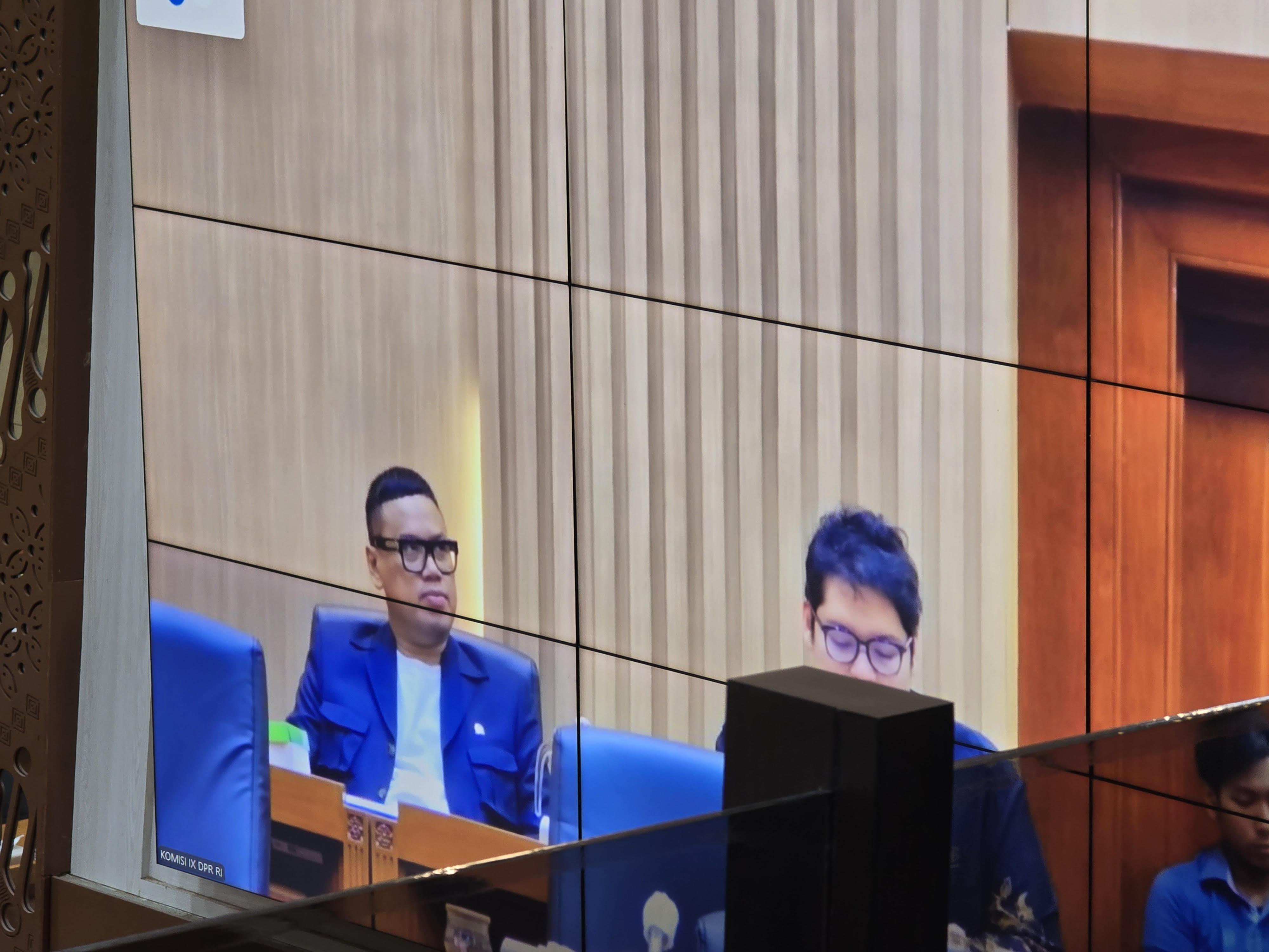 Momen Uya Kuya Hadiri Rapat Perdana di DPR Usai Putusan MKD, Disambut Ucapan Selamat Datang