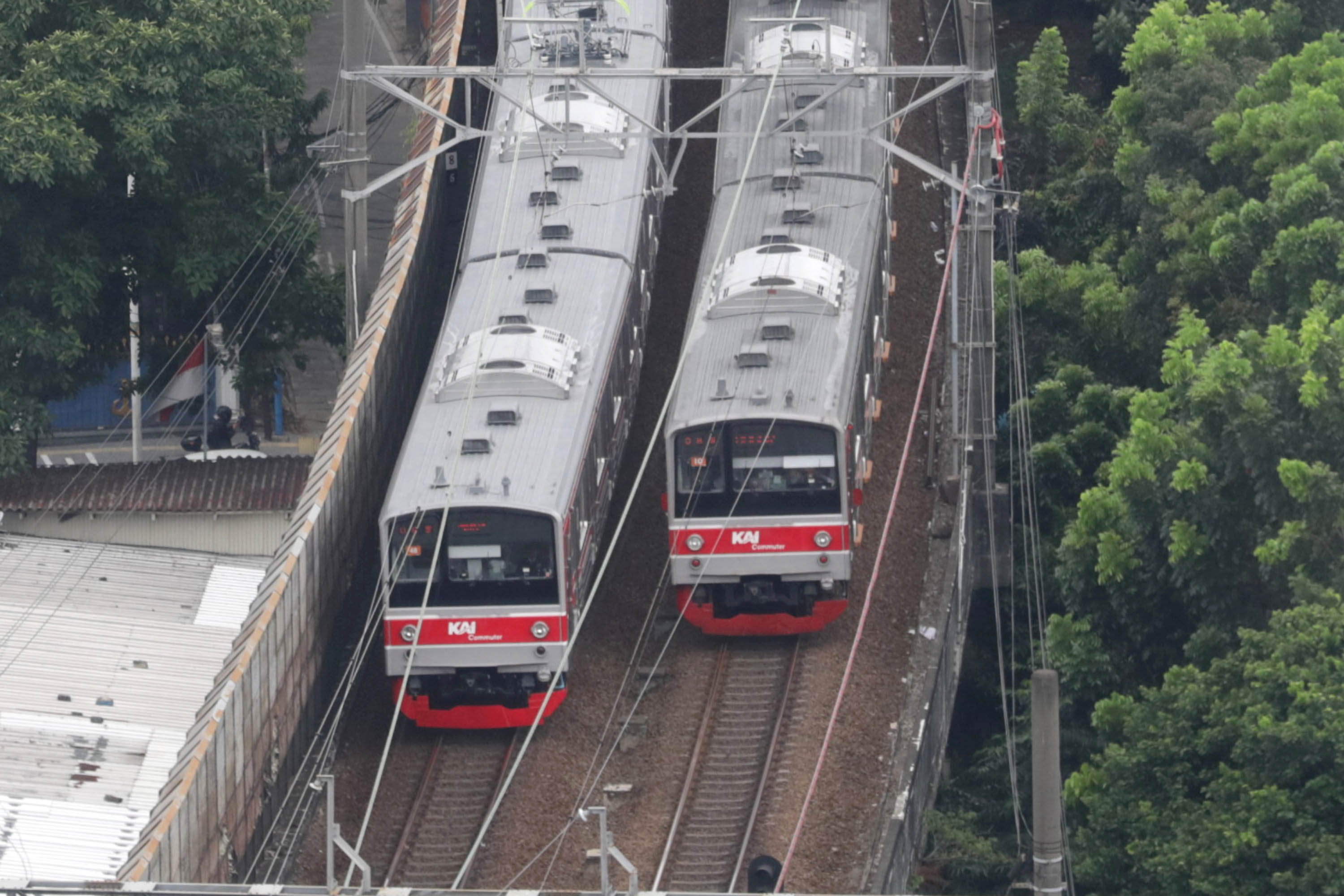 Wacana-Pengoperasian-KRL-Commuterline-24-Jam_20251126_205152.jpg