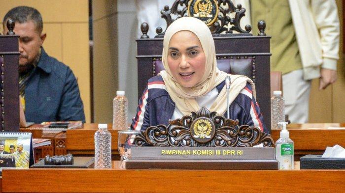 Pimpinan Komisi III DPR Minta Maaf dan Dukung Pengusutan Kasus Driver Ojol Tewas
