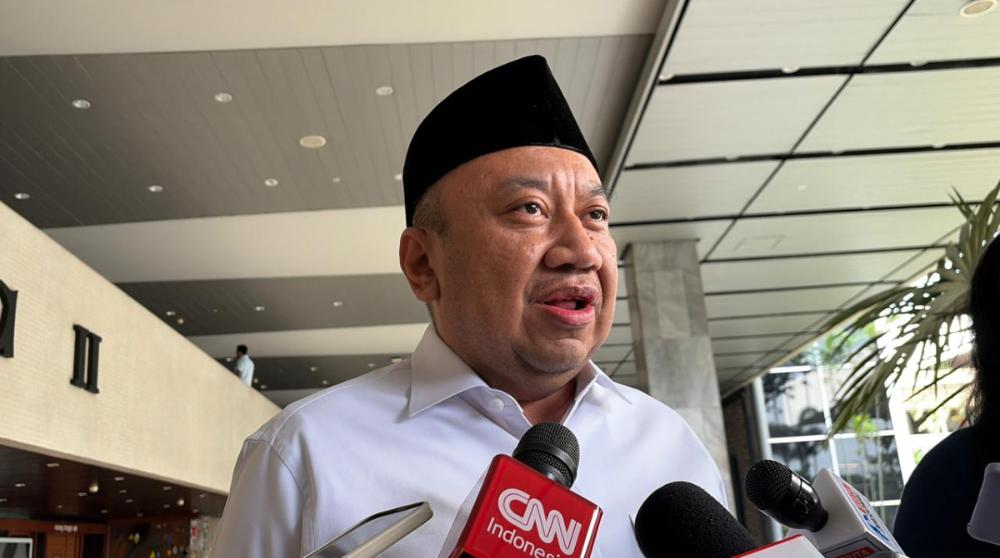 Wakil-Ketua-Komisi-X-DPR-RI-Lalu-Hadrian-Irfani-1.jpg