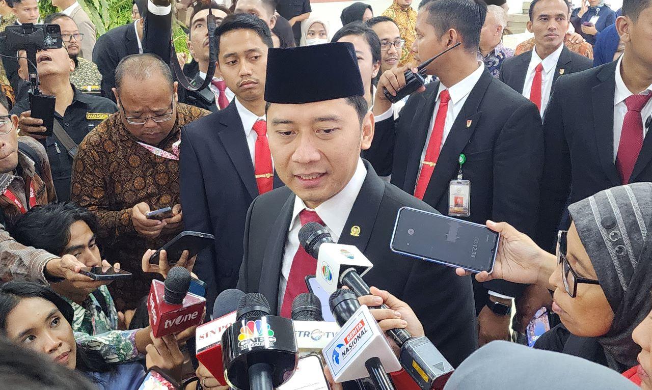 Wakil-Ketua-Umum-Partai-Demokrat-Wakil-Ketua-MPR-RI-Edhie-Baskoro-Yudhoyono-Ibas.jpg