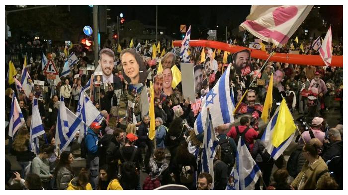 Ribuan Warga Israel Ngamuk, Blokir Jalan Raya Teriakkan Tuntutan Akhiri Perang Gaza