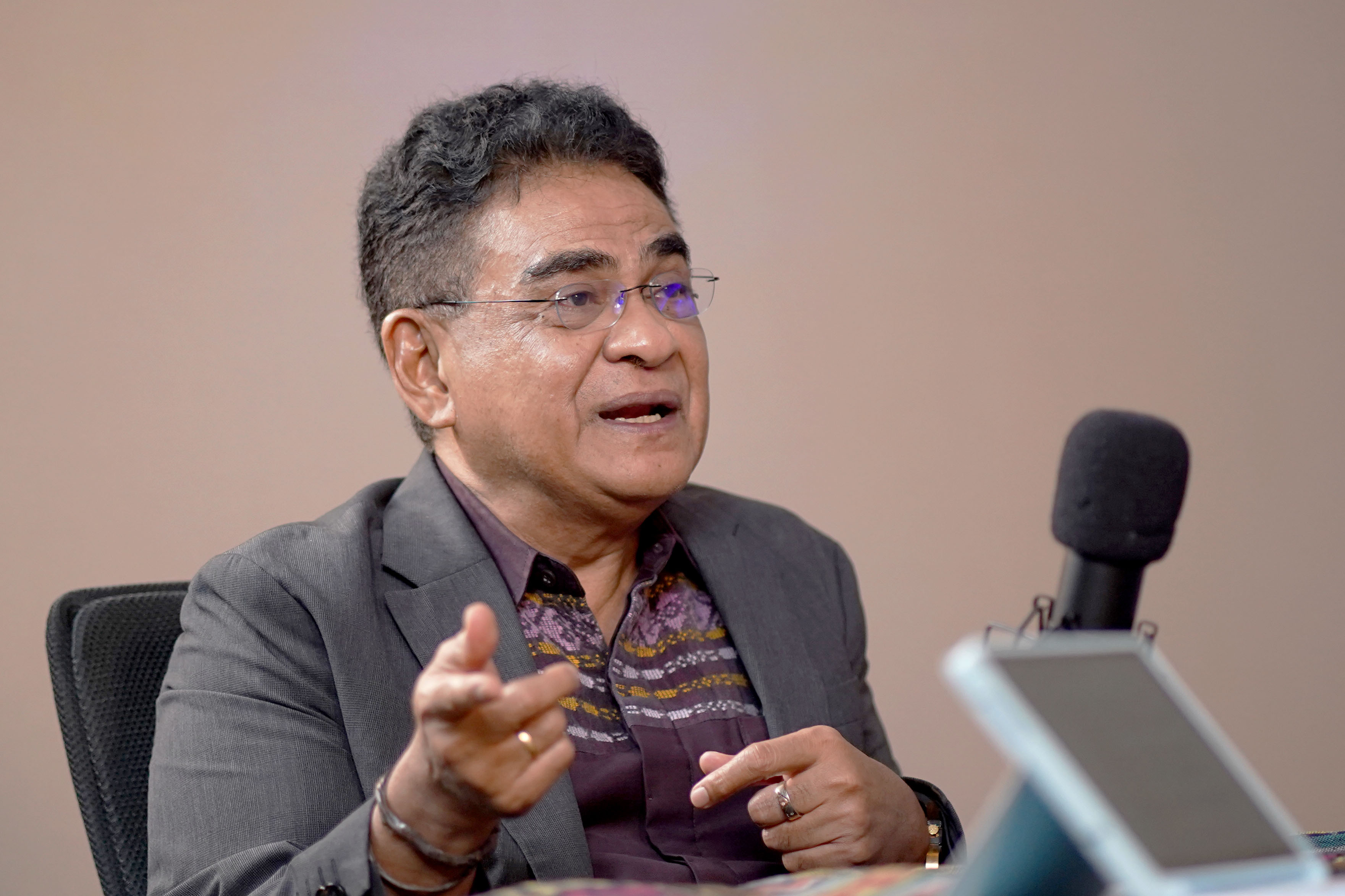 Wawancara-Eksklusif-dengan-Politisi-PDIP-Andreas-Hugo-Pareira_20260114_222657.jpg