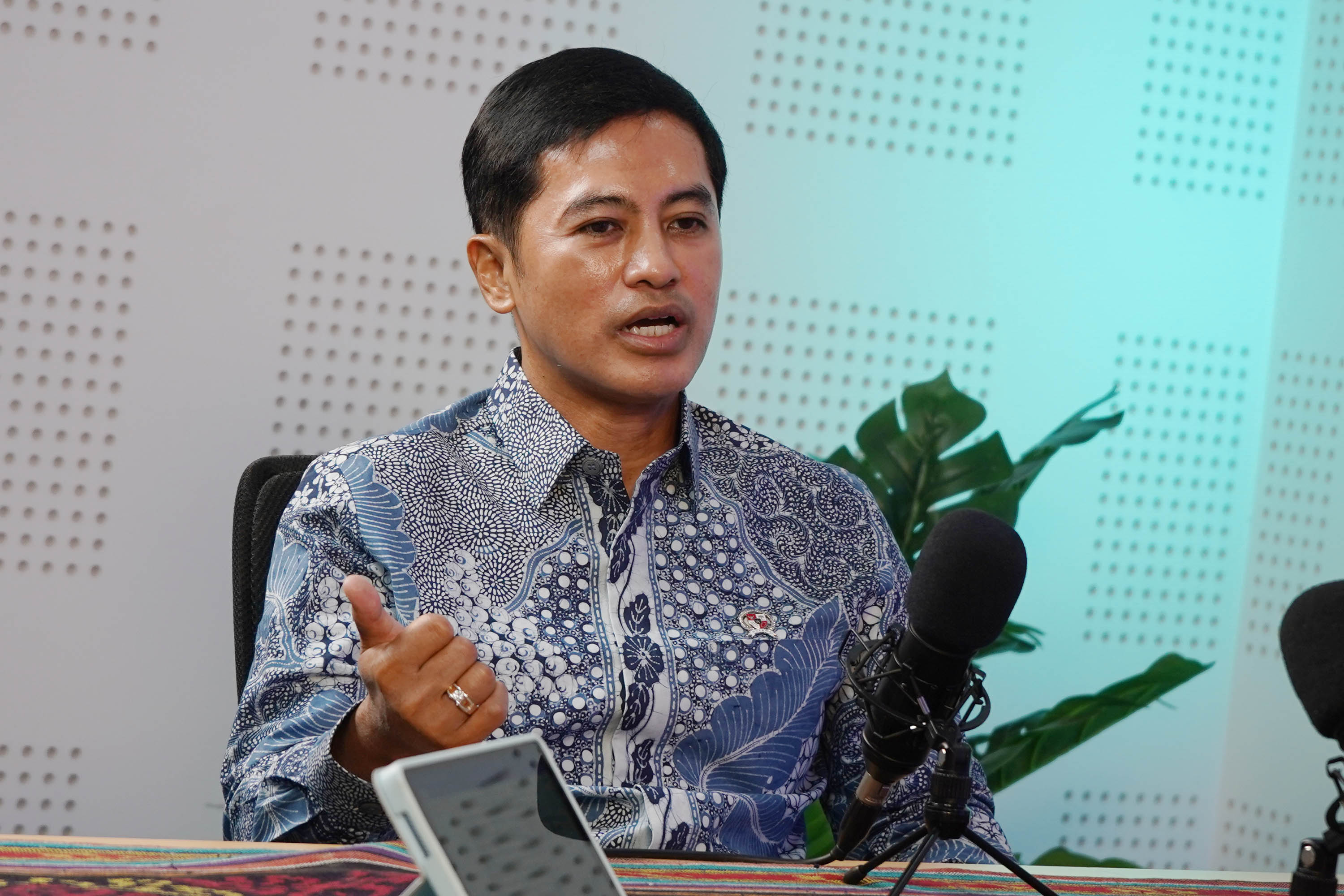 Wawancara-Khusus-Wakil-Menkes-Dante-Saksono-Harbuwono_20251120_000604.jpg