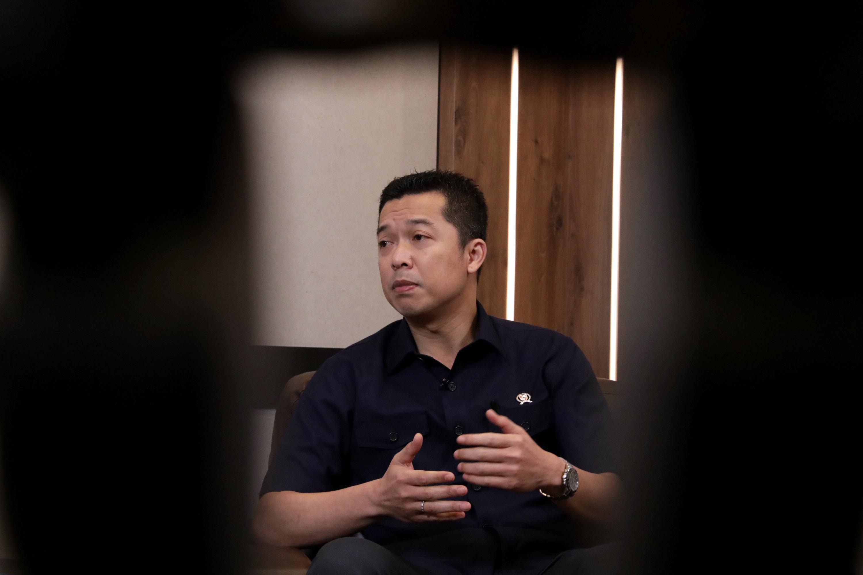 Wawancara-Tribunnews-Bersama-Wamenpora-Taufik-Hidayat_20260122_130716.jpg
