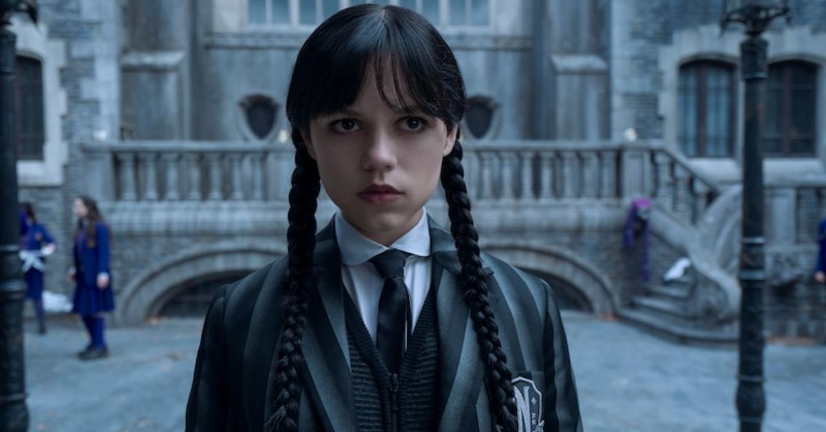 Wednesday-Addams-Jenna-Ortega-kembali-menjelajahi-lorong-lorong-gotik-Nevermore-Academy.jpg