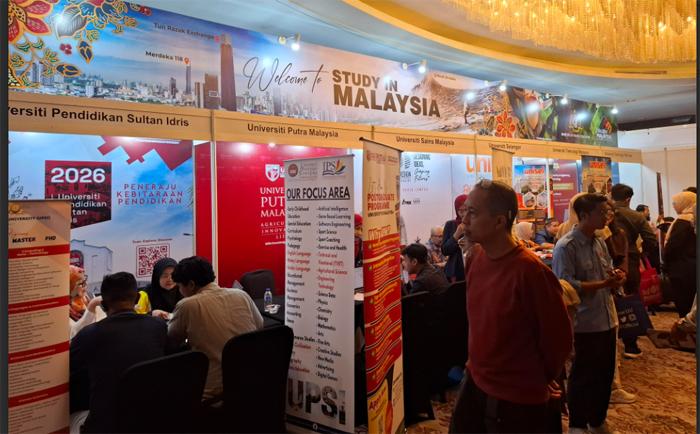 World-Post-Graduate-Expo.jpg